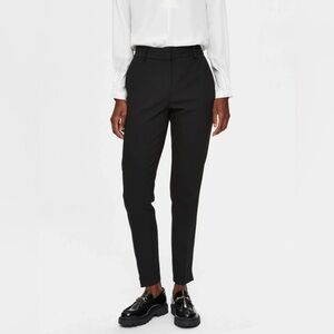 Selected Femme slim black pants size 38